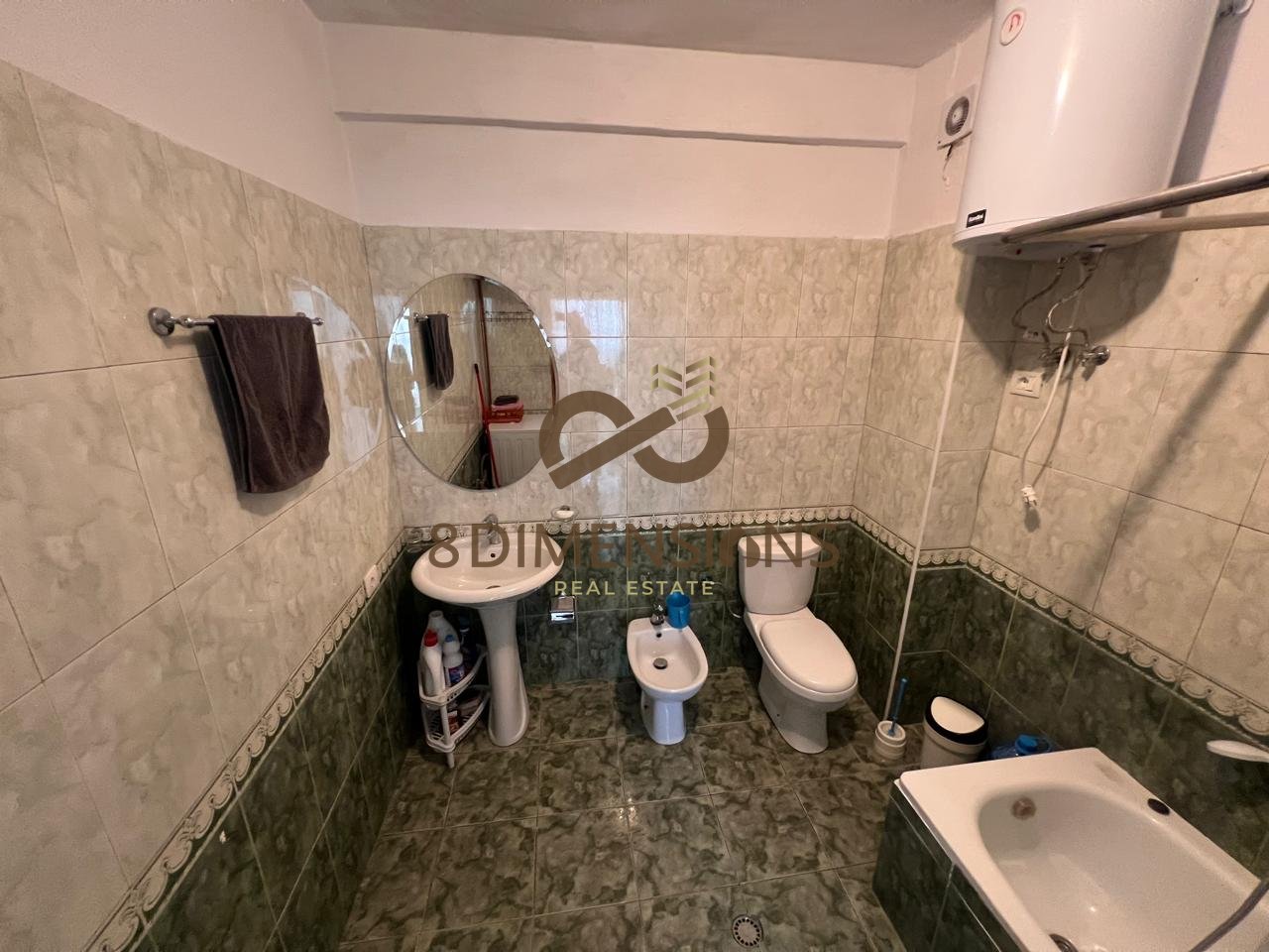 Apartament 3+1+ 2 tualete me qera  tek Selvia prane Supermarket "Xhangolli", ne Tirane(ID D8243A-8)