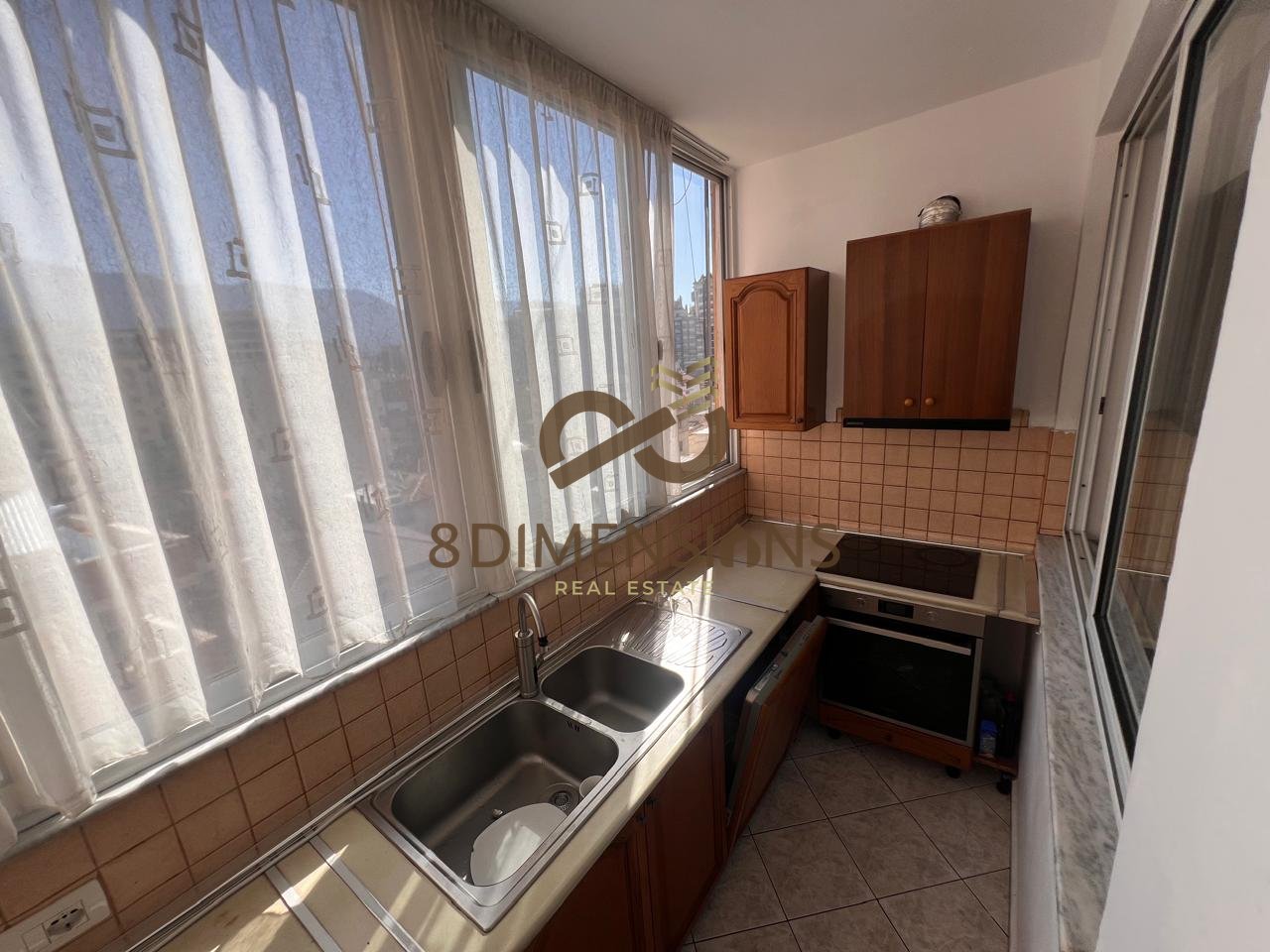 Apartament 3+1+ 2 tualete me qera  tek Selvia prane Supermarket "Xhangolli", ne Tirane(ID D8243A-8)