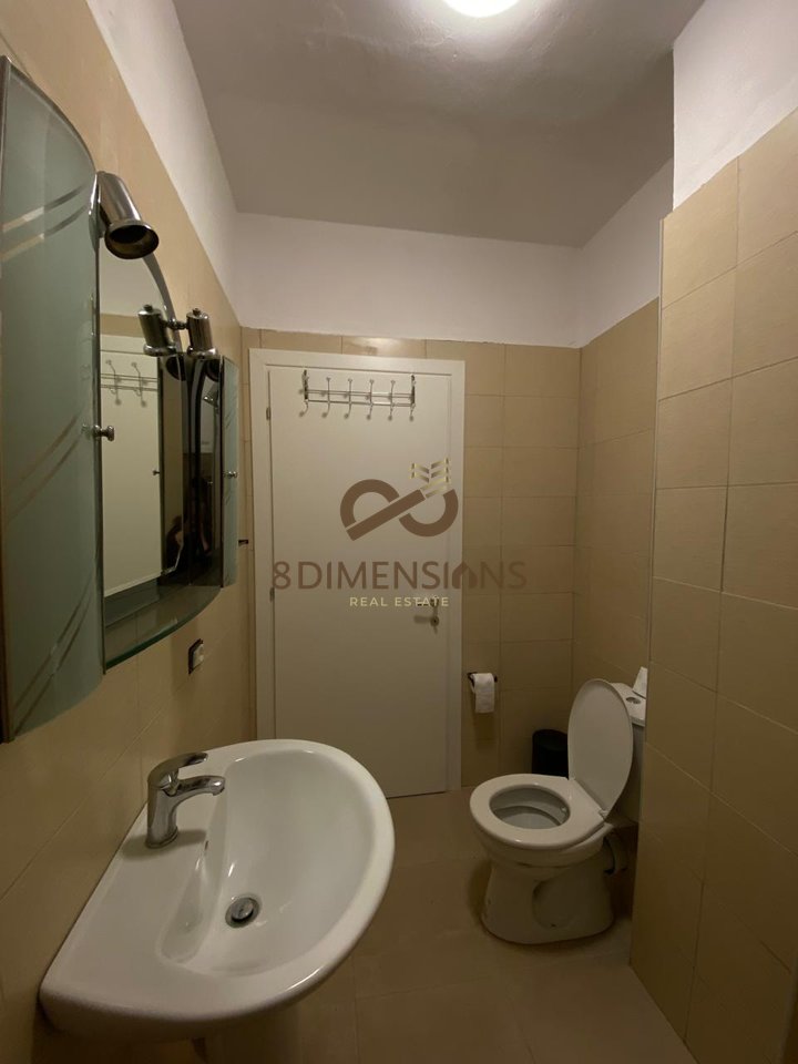Apartament 2+1 i mobiluar ne menyre moderne  me qera ne Astir prane Spar ne Tirane (ID D8242A-85)