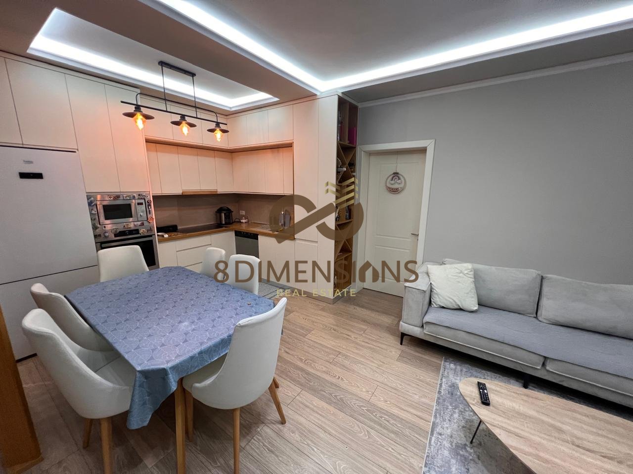 Luxury 2+1 apartment for rent in Fresk near Qesarakes Restaurant, in Tirana (ID D8242A-89)