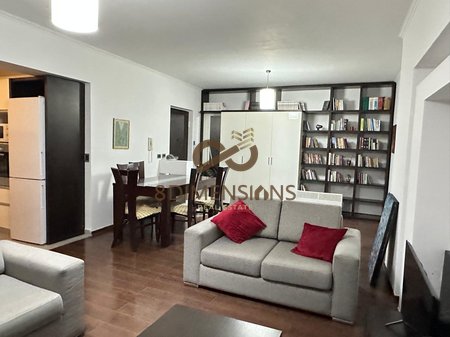 Jepet me qera Apartament 2+1 ne Rruge te Elbasanit prane Shkolles Se Mesme Gjuhet e Huaja  (D8242A-95)