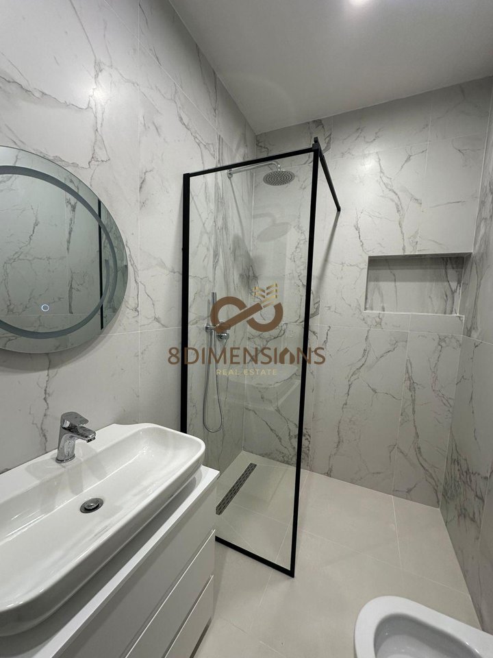 Apartament modern 1+1 afer me stcionin e Trenit - Bulevardi Ri (D8241A-94)