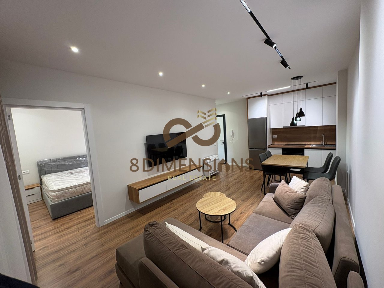 Jepet me qera Apartament 1+1 ne prane Kupoles ne Laprake (D8241A-95)