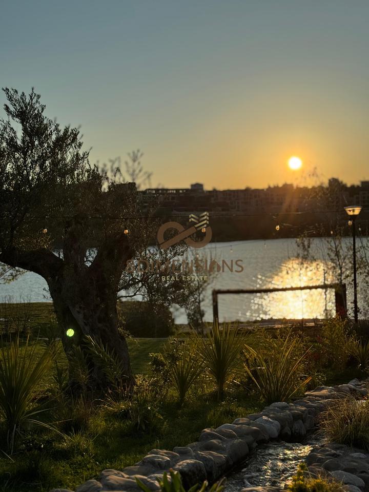 Duplex ne shitje tek Swan Lake Residence, Liqeni i Farkes