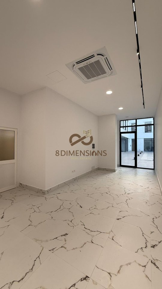 SHITET DYQAN ME SUPER CMIM SHUME PRANE QENDRES SE TIRANES (D815A-23)