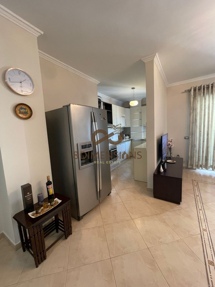 Apartment 2+1+2 bathrooms for sale on Rrugica Sales with a mortgage (D8142A-64)