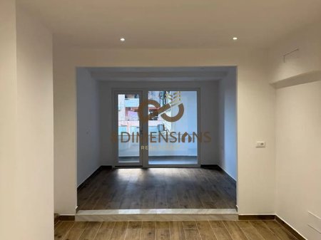 Locale commerciale in affitto presso la Stazione Ferroviaria (D828A-27)