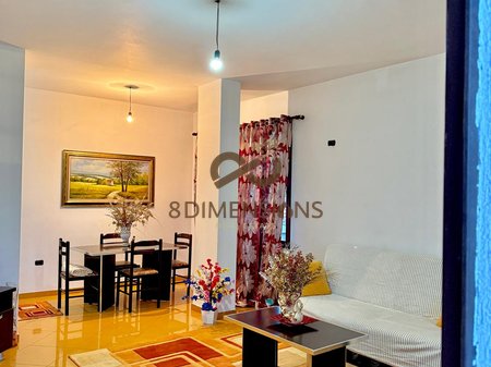 Apartament me qera 1+1 tek 21 Dhjetori