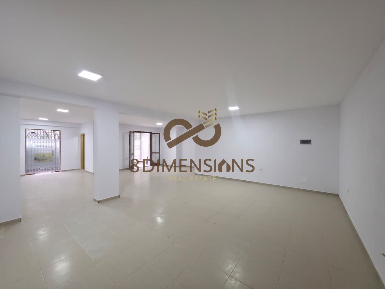 Commercial Space for Rent, Shop in Liqen Te Thate near the Botanical Garden