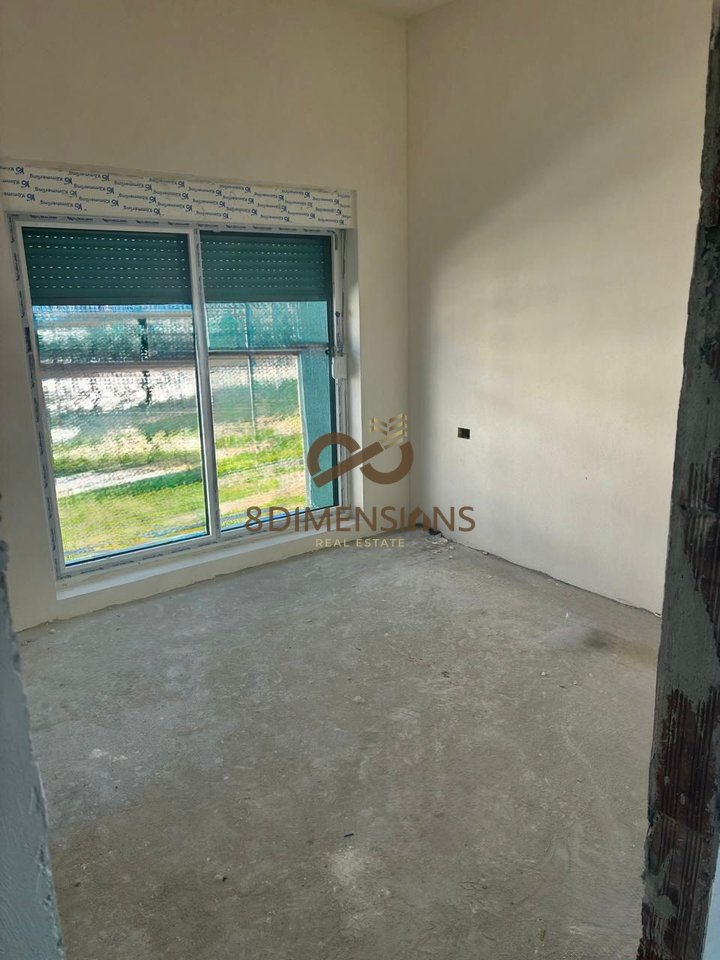 Shitet apartament 1+1 ne Ali Dem, te kompleksi Kadiu (D8141A-63)