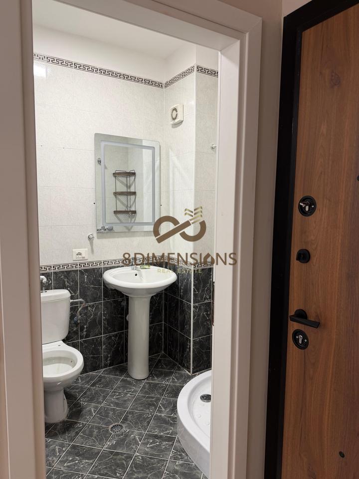 2+1 Apartment for rent in Yzberisht near Grand Gallery (D8242A-117)