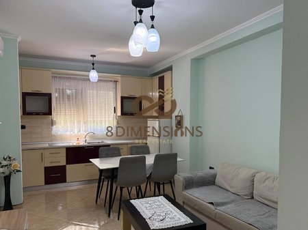Apartament 2+1 me qera - Materniteti Ri D8242A-228