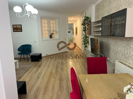 Apartament 3+1+2 tualete (i sapo investuar) me qera - Pazari Ri D8243A-20