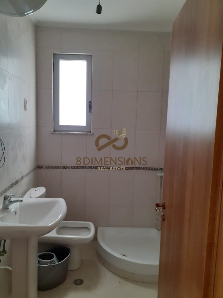 Apartment 2+1+2 for sale in Babrru, near Gega Fish D8142A-144