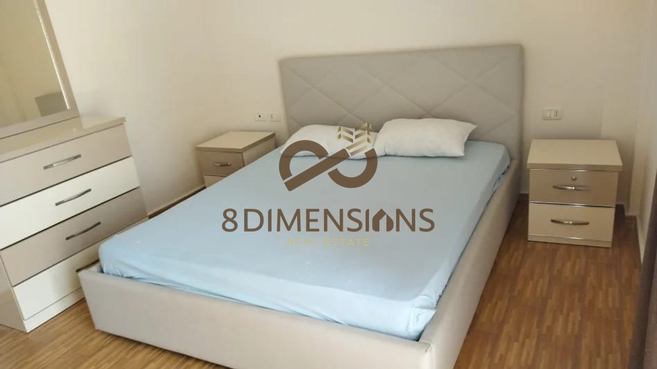Jepet me qera apartament  1+1 tek Komuna e Parisit ne Tirane (ID D8141A-134 )