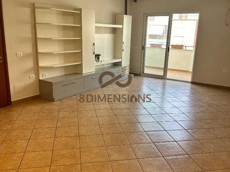 Shitet Apartament 2+1 ne  Yzberisht   prane pallatave   Cabej   ne Tirane (ID D8142A-151 )