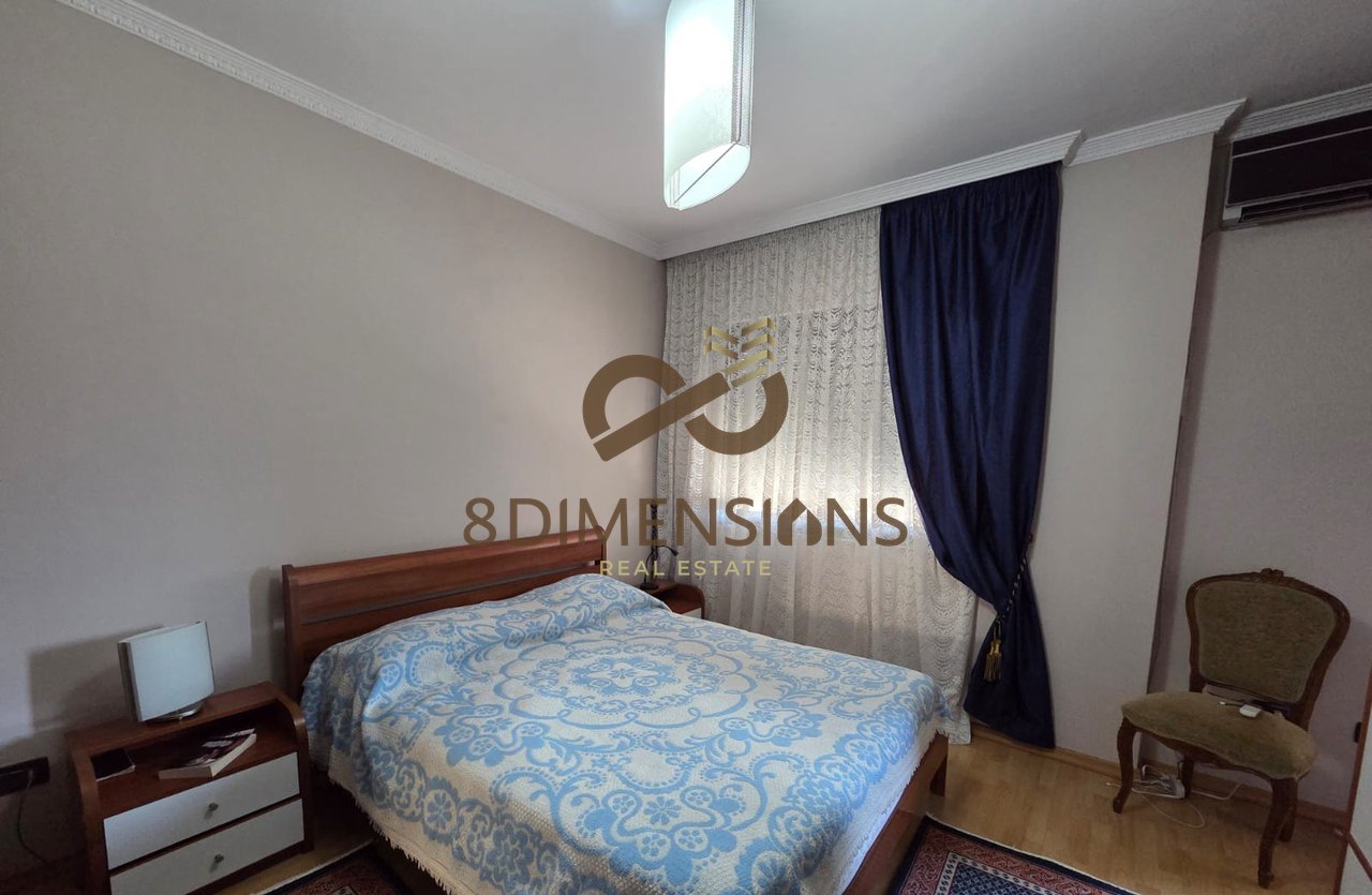 Jepet me qera Apartament 1+1 + dhomë gatimi më vete ne Komunen e Parisit ne Tirane(ID D8241A-249 )