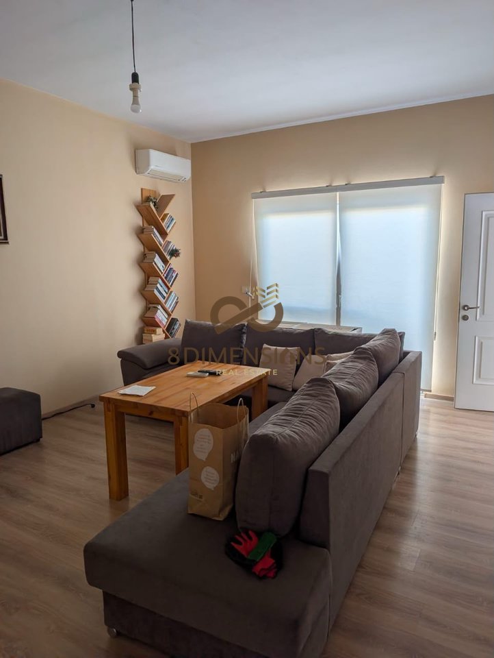 Jepet me qera apartament 2+1 ne zonen e Freskut, ne Tirane (ID D8242A-237)
