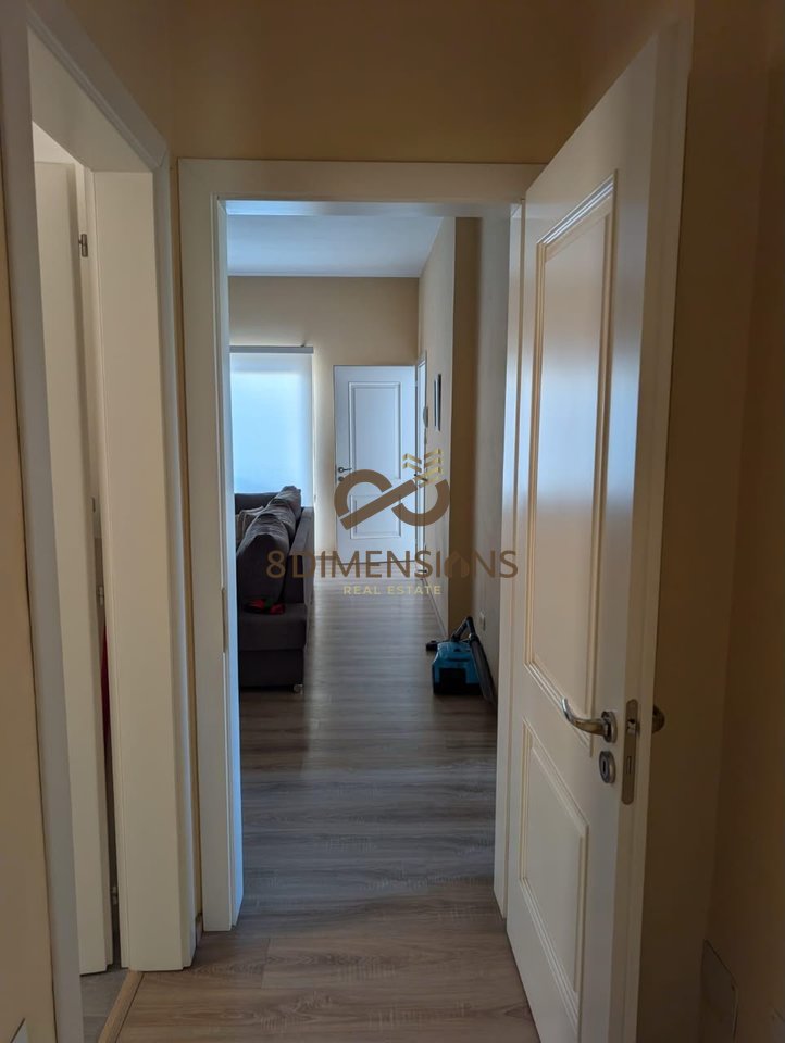 Jepet me qera apartament 2+1 ne zonen e Freskut, ne Tirane (ID D8242A-237)
