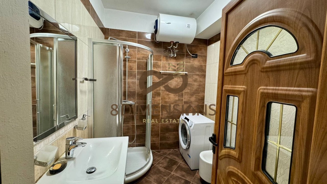 Jepet me qera Apartament 2+1 tek Kodra e Diellit, rruga Bill Clinton D8242A-242