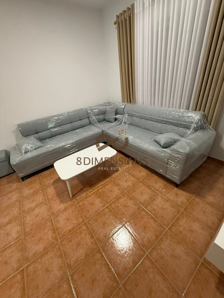 Appartamento 1+1 in affitto, con una superficie di 70m2 a 5 Maj (D8241A-262)
