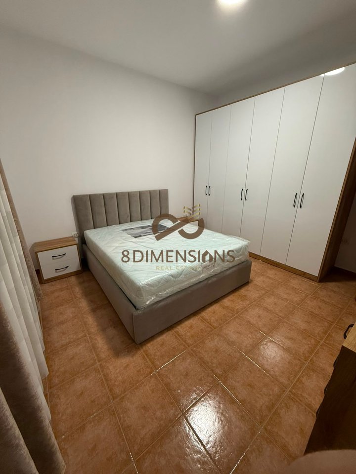 Appartamento 1+1 in affitto, con una superficie di 70m2 a 5 Maj (D8241A-262)
