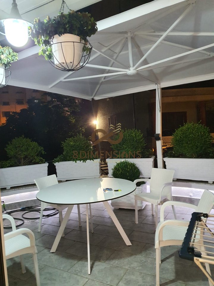 SHITET APARTAMENT I PERSHTATSHEM PER BIZNES! RRUGA KOSOVAREVE D8142A-149