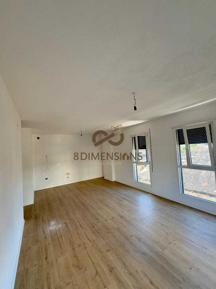 Ufficio in affitto a Don Bosko, vicino a Tirana Trio Towers Residence (ID D828A-46)