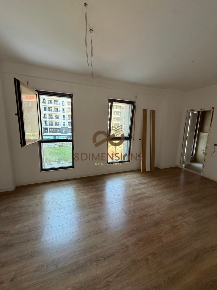 Jepet me qera Ambient Biznesi 2+1+2 në Kompleksin Ndregjoni, pranë Bulevardit të Ri ne Tirane (ID D828A-47)
