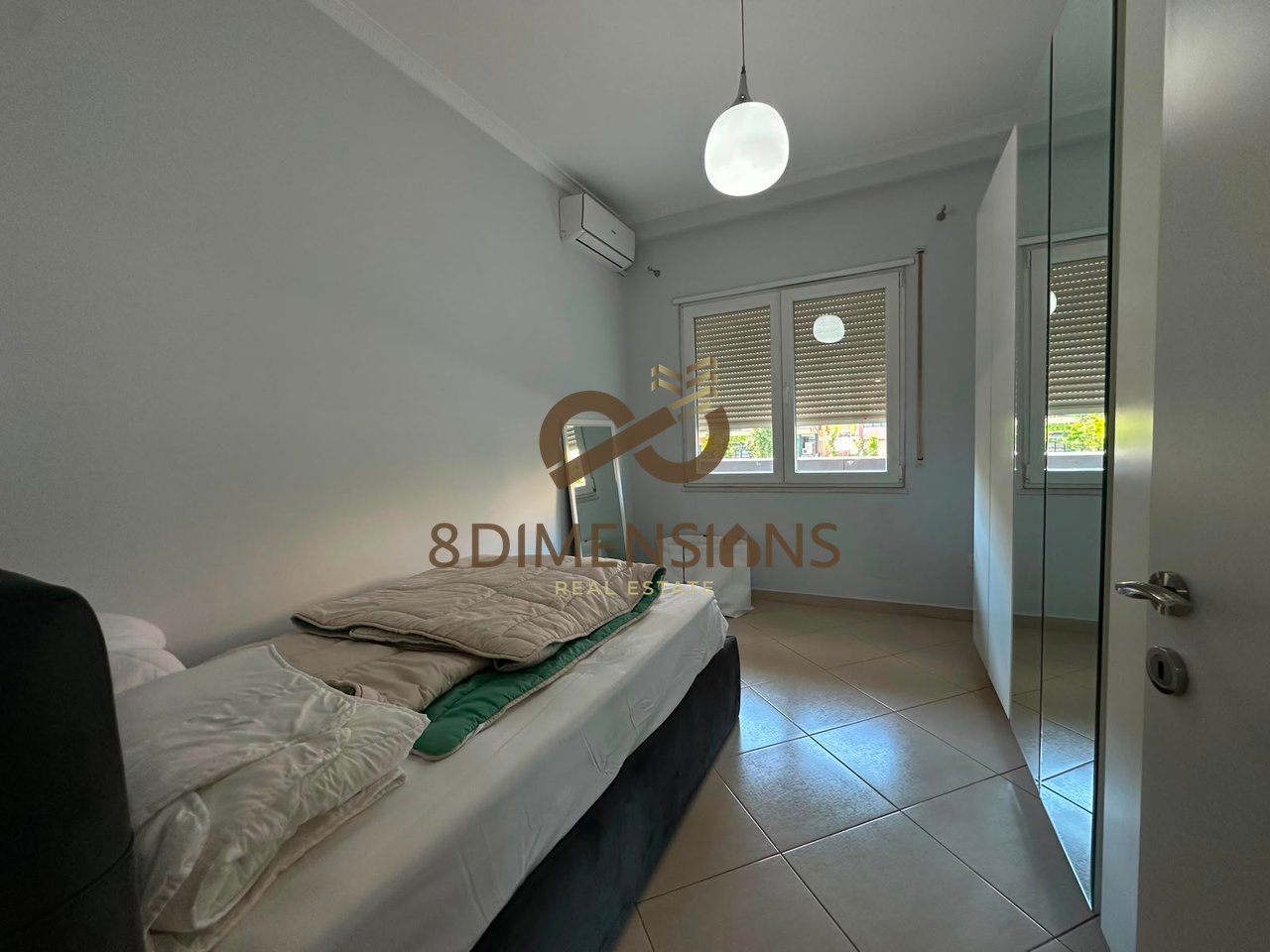 For rent Apartment 2+1+2 at Komuna e Parisit near Kristal center (D8242A-265)