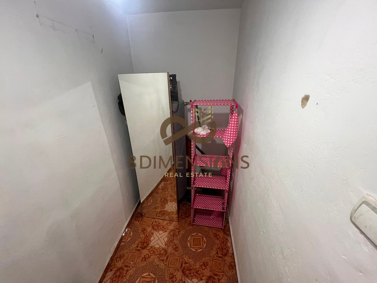 Apartment 1+1 for sale in Vasil Shanto near the school “Vasil Shanto” in Tirana (ID D8141Z-30 )