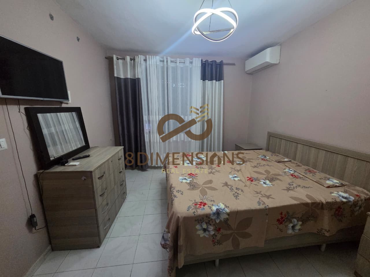 Jepet me qira apartament 1+1, brenda Unazës së Vogël, tek Ish-Restorant Durrësi (ID D8241A-265)