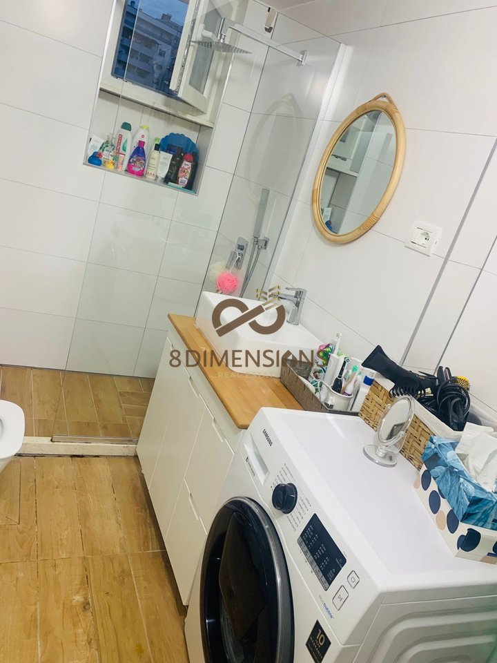Shitet 1+1 BUZE RRUGE,Apartament ose Biznes - Harry Fultz D8141Z-31