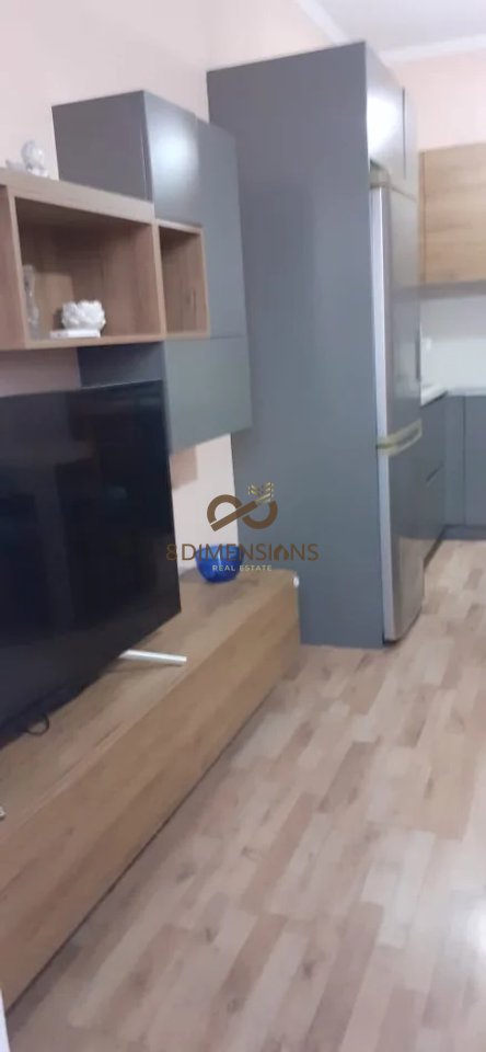 Jepet apartament 2+1 me qera tek qendra Kristal - Komuna Parisit D8242A-255