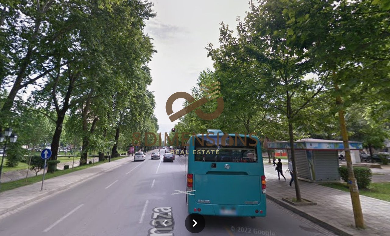 Negozio in affitto 31m2 vicino a Blloku - Comune di Parigi