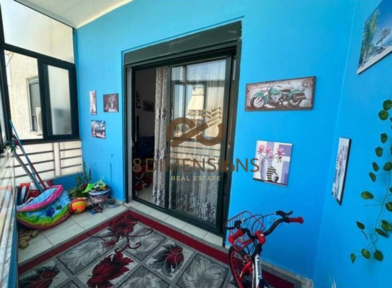 Apartment 1+1 for sale in Kombinat, near Big Market.