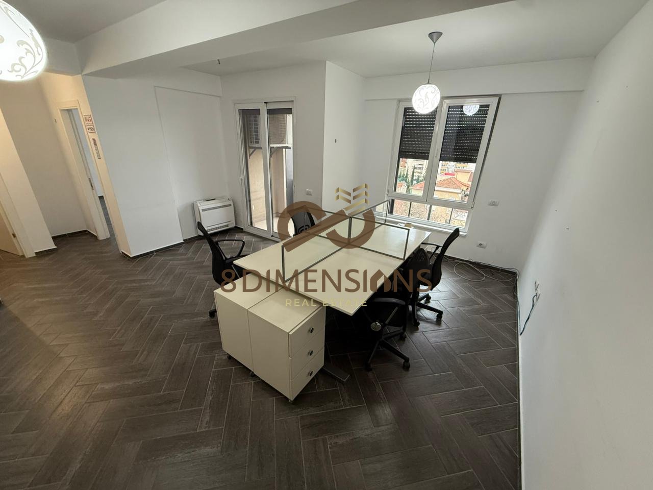 Ufficio in affitto a Myslym Shyri