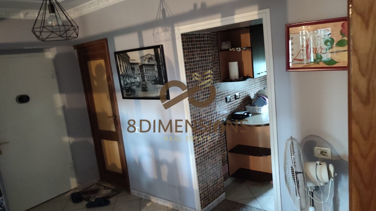 Shitet Apartament 2+1 me hipoteke ne Laprake prane Poliklinikes Nr. 7