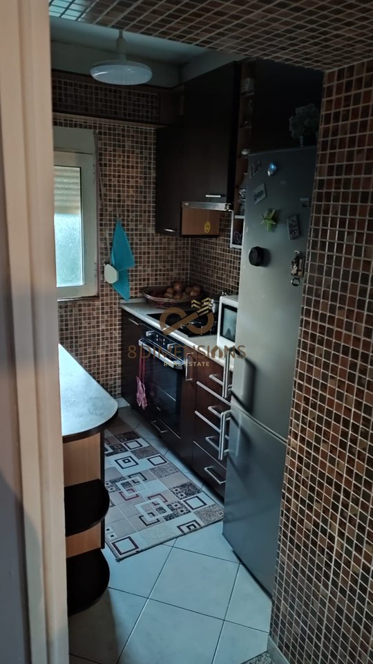 Shitet Apartament 2+1 me hipoteke ne Laprake prane Poliklinikes Nr. 7