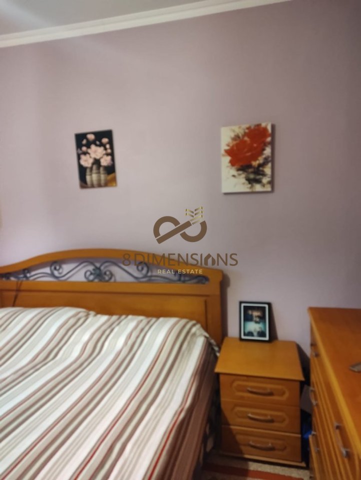 OPPORTUNITÀ!!! Tirana, appartamento 2+1 in vendita (convertito in 3+1) in via Irfan Tomin.