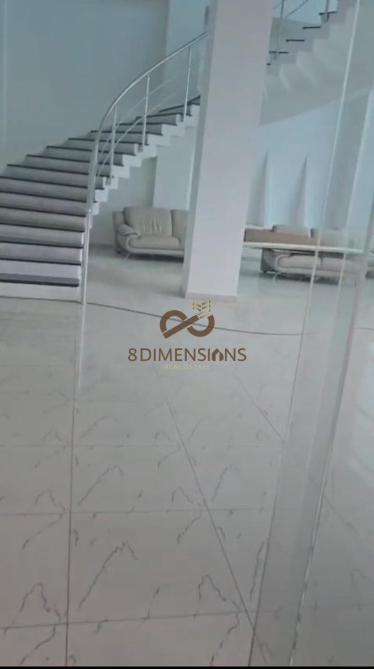 Jepet me qira Kapanon + Zyra ne zonen e Prushit, prane "Primavera" ne (ID D822A-7)