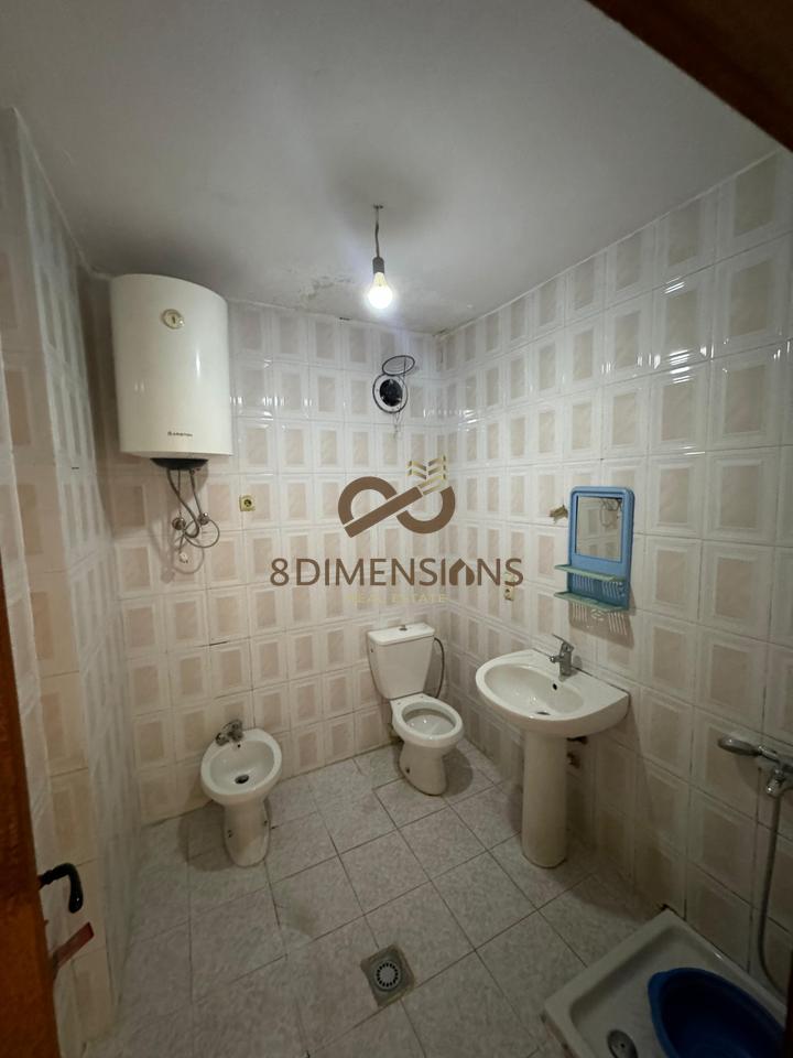 Jepet me Qira Apartament 2+1 në Don Bosko (D8242A30)