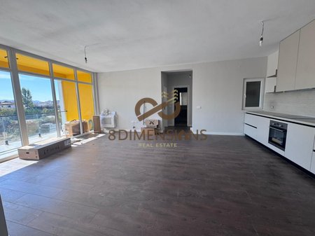 Jepet me qera Apartament 2+1 tek Bulevardi i Ri