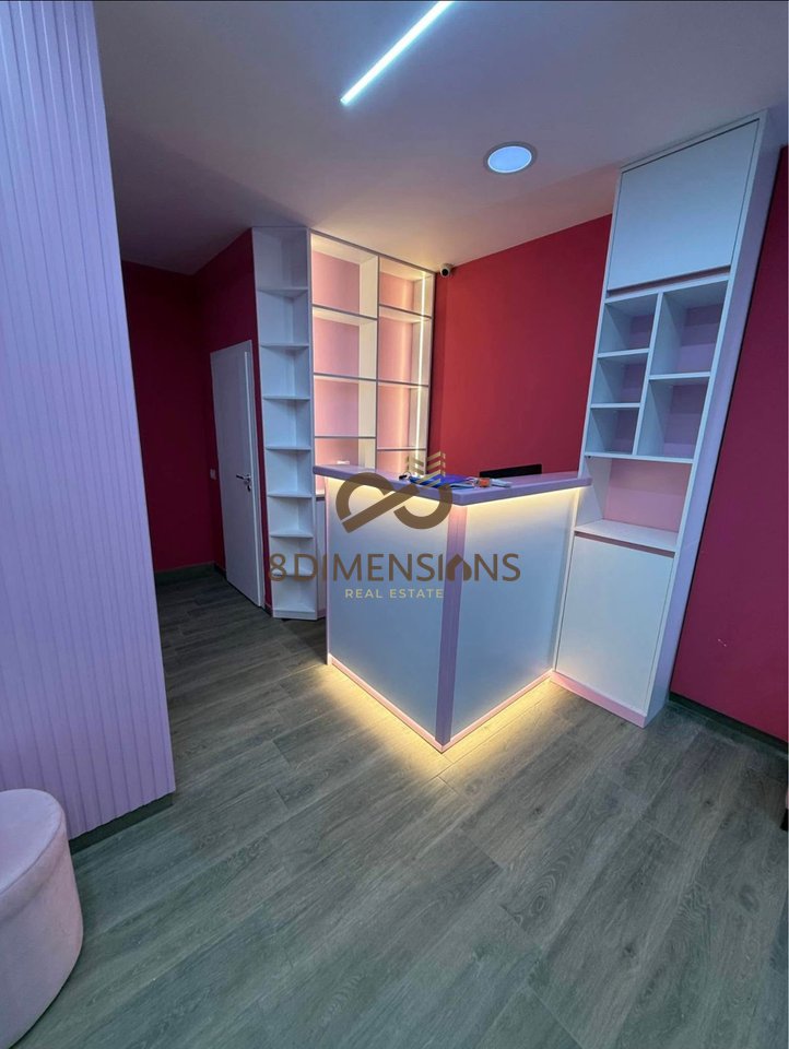 AMJENT BIZNESI TOTALISHT I RIKONSTRUKTUAR ME QERA SHKOZE