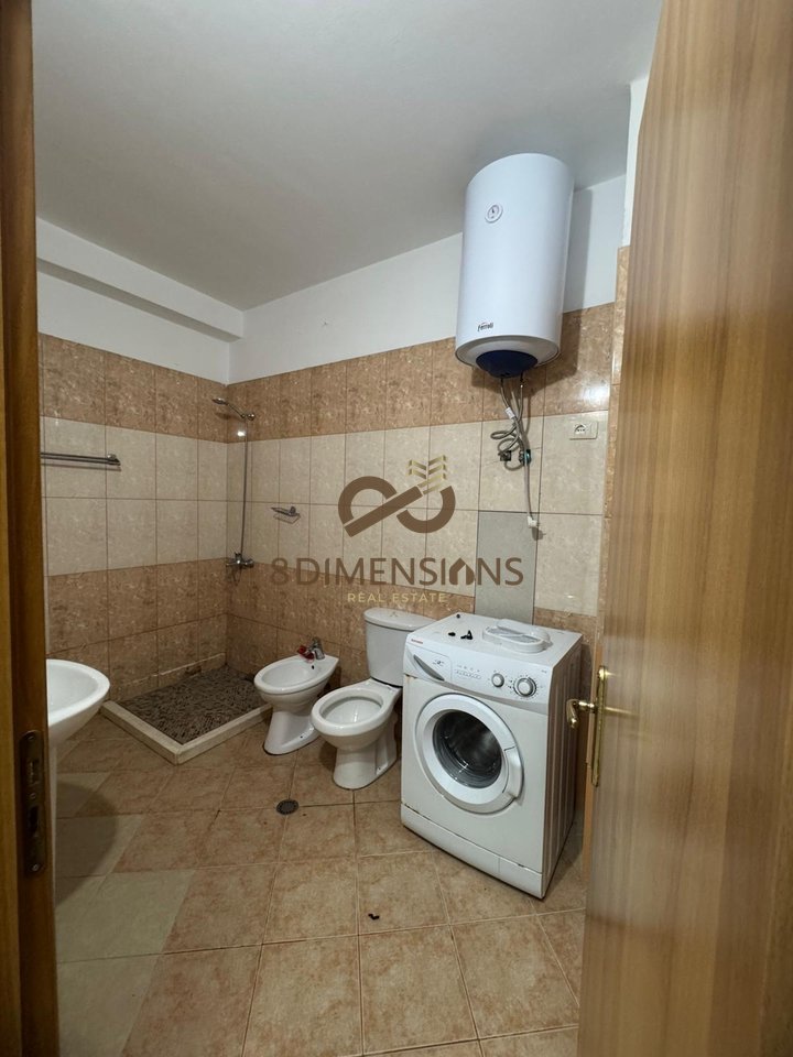 Apartament 2+1 me Qira – Astir, Tiranë -Me ndriçim natyral gjatë gjithë ditës