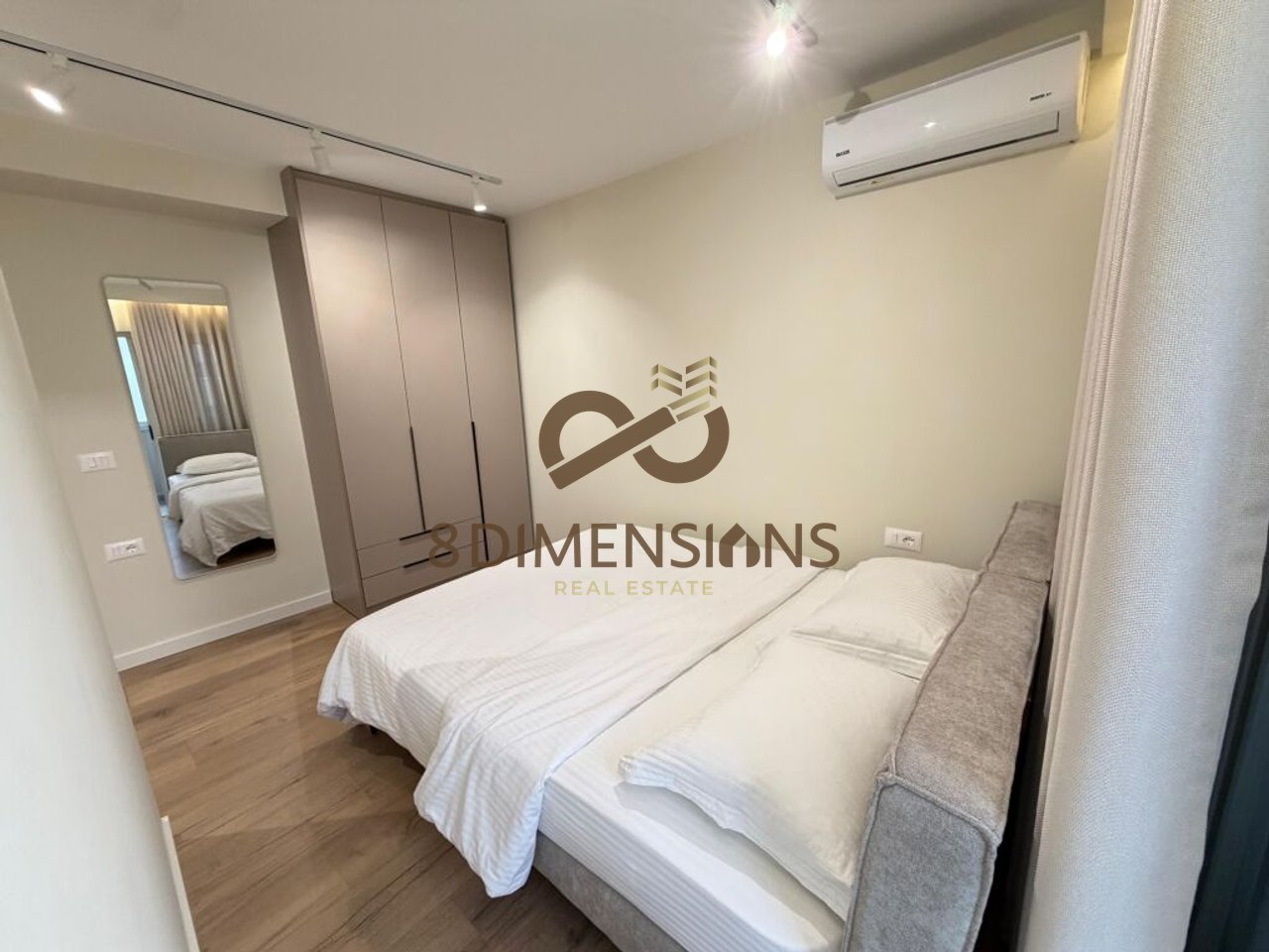 2 Apartment 1+1 for sale on Rruga e Kavajes, Near the 21 Dhjetori Intersection - Tirana (ID D8142Z2)