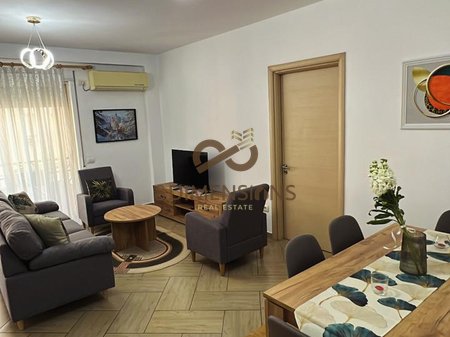 Apartament 2+1 me qera ne Don Bosko prane Viva Market ne Tirane