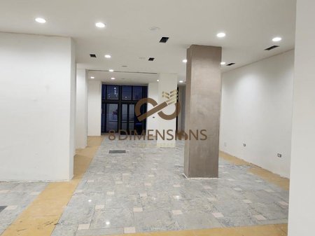 Super Ambjent Komercial 150m² në Rrugën e Kavajës –  D828A-19
