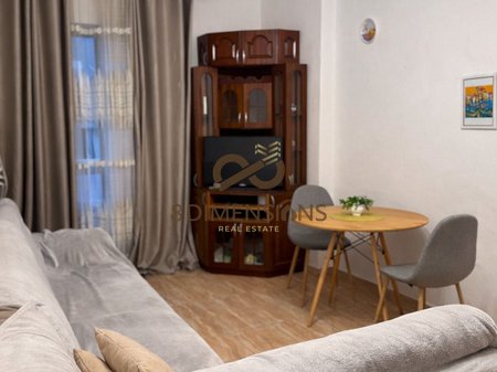 Appartamento 1+1 + Balcone in affitto ad Astir, vicino a Oslo Bar - Tirana (ID D8)