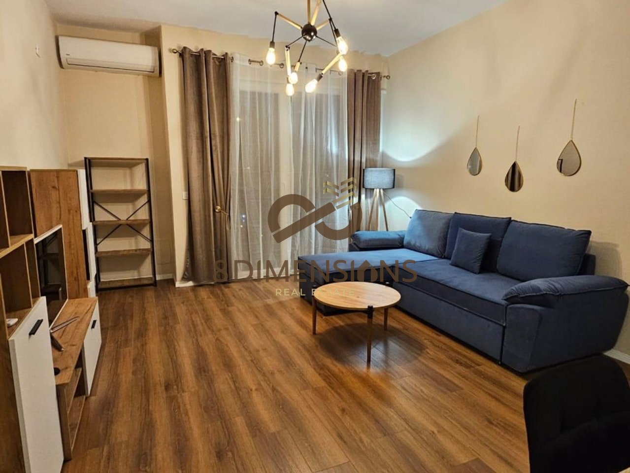 Apartment 2+1 +2 +Balcony for rent on 5 Maji Street, Near Blackstone Lounge - Tirana